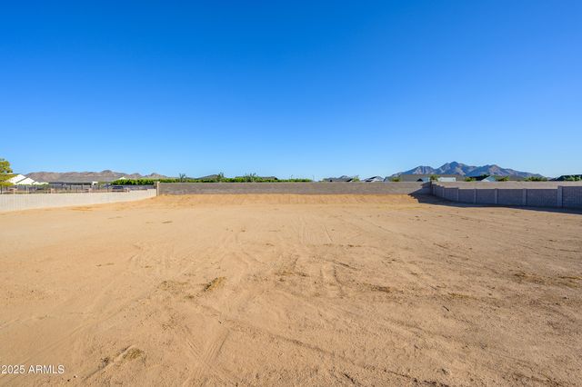 18911 E COUNTRY MEADOWS Court, Queen Creek, AZ 85142