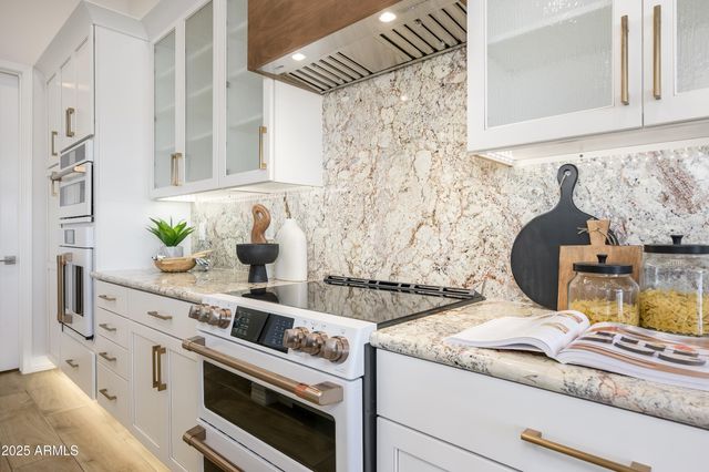 18911 E COUNTRY MEADOWS Court, Queen Creek, AZ 85142