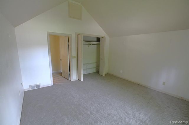 614 Hickory Street, Fenton, MI 48430