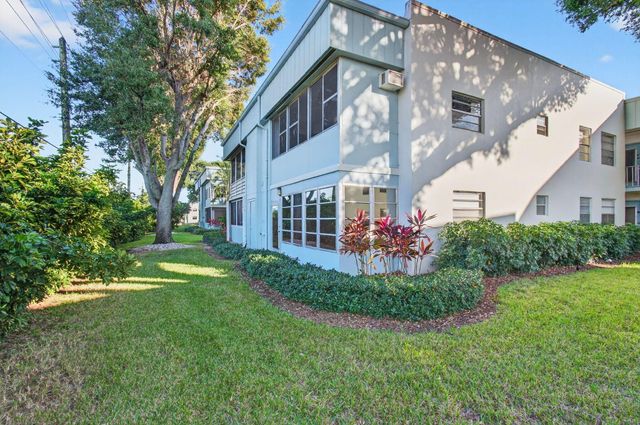 449 Normandy J, Delray Beach, FL 33484
