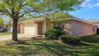 4305 Grassmere Road, Fort Worth, TX 76244