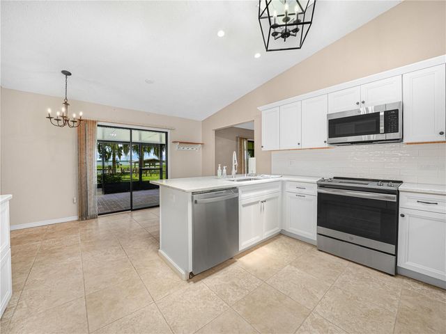 3038 SHADY WOOD LANE, Lake Wales, FL 33898