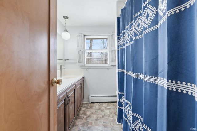 6116 Beaumont Drive, Fort Wayne, IN 46825