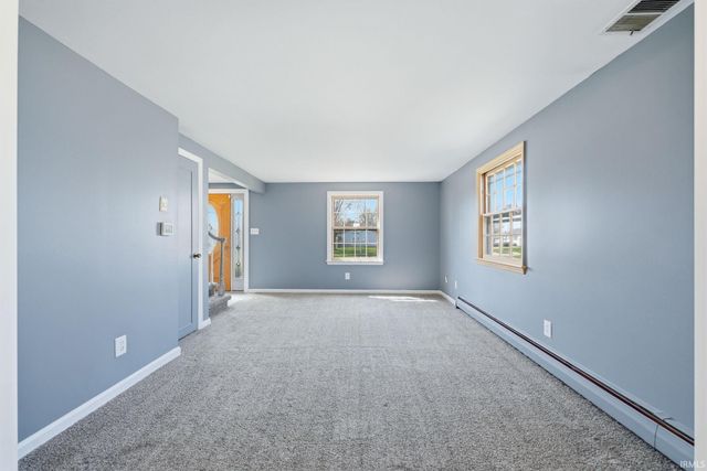 6116 Beaumont Drive, Fort Wayne, IN 46825