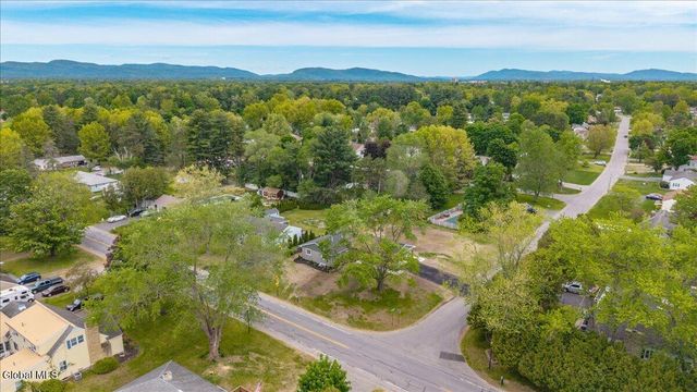 25 Merritt Road, South Glens Falls, NY 12803