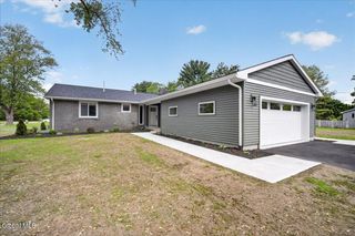 25 Merritt Road, South Glens Falls, NY 12803
