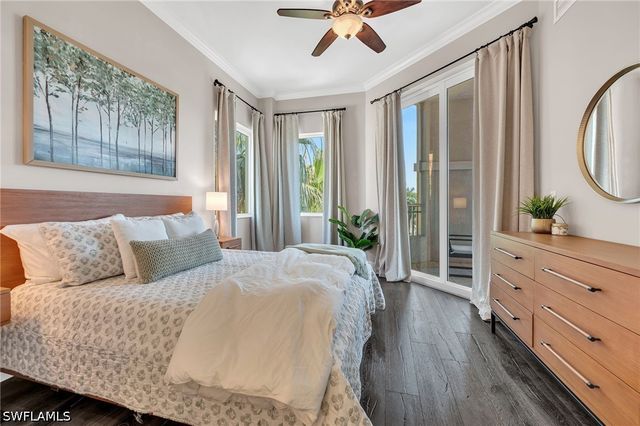 2738 Tiburon BLVD E 406, Naples, FL 34109