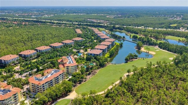 2738 Tiburon BLVD E 406, Naples, FL 34109