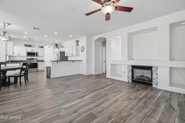 20997 N 79TH Avenue, Peoria, AZ 85382