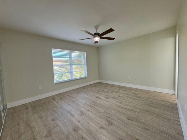 809 W Oakland Park Boulevard J10, Wilton Manors, FL 33311