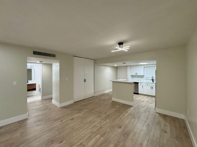 809 W Oakland Park Boulevard J10, Wilton Manors, FL 33311