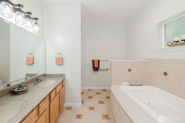 10120 129th Avenue NW, Gig Harbor, WA 98329