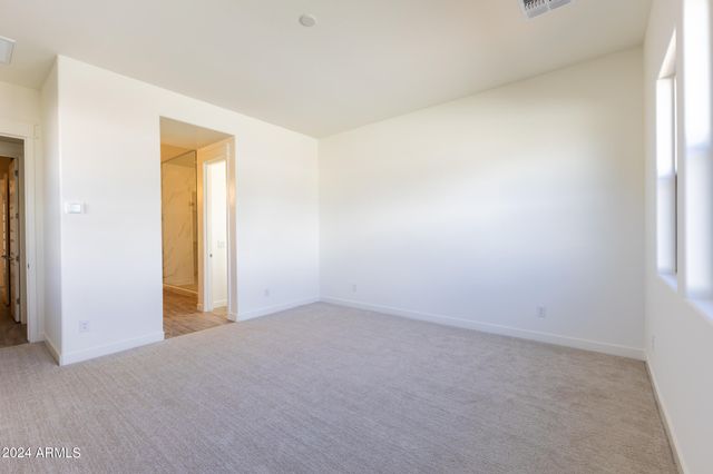 7566 W GELDING Drive, Peoria, AZ 85381