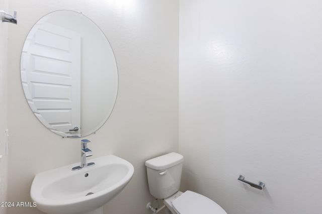 7566 W GELDING Drive, Peoria, AZ 85381