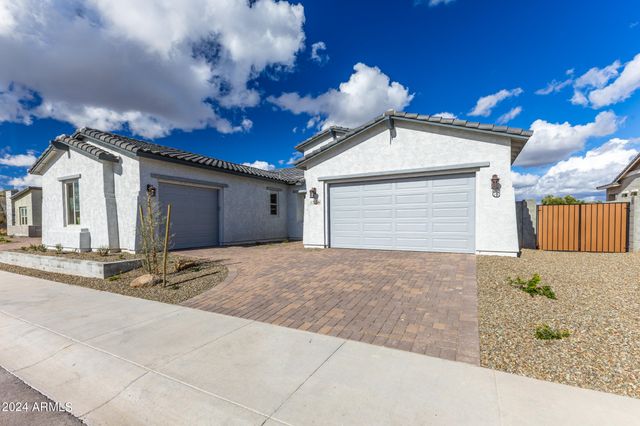 7566 W GELDING Drive, Peoria, AZ 85381
