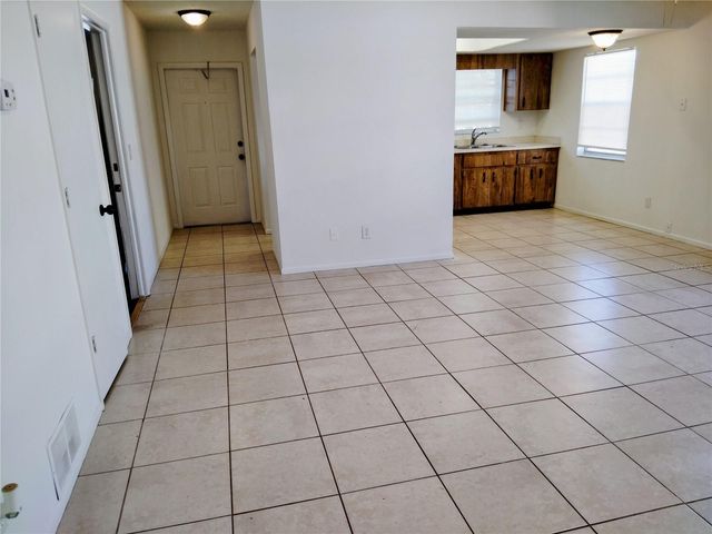 4027 61ST STREET W, Bradenton, FL 34209