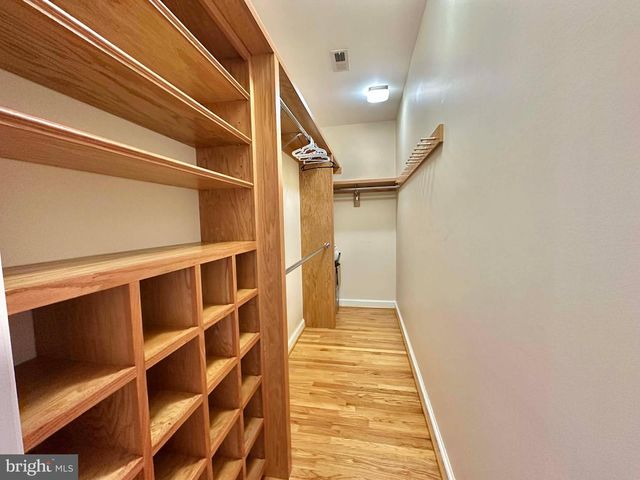 5400 WILLIAMSBURG BLVD, Arlington, VA 22207