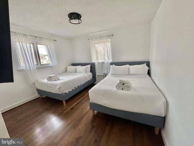 5400 WILLIAMSBURG BLVD, Arlington, VA 22207