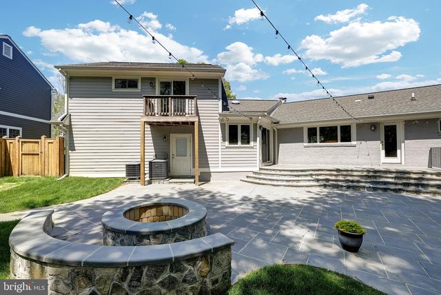 5400 WILLIAMSBURG BLVD, Arlington, VA 22207