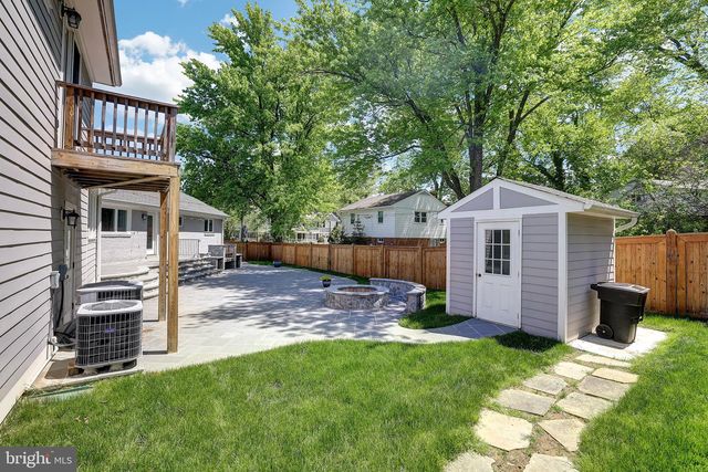 5400 WILLIAMSBURG BLVD, Arlington, VA 22207