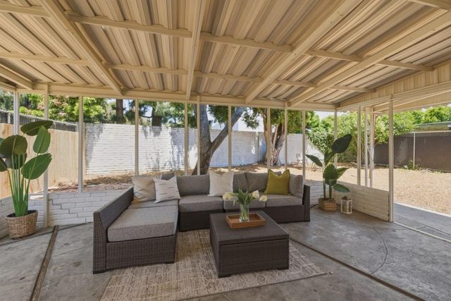 1403 Kavanaugh Drive, East Palo Alto, CA 94303