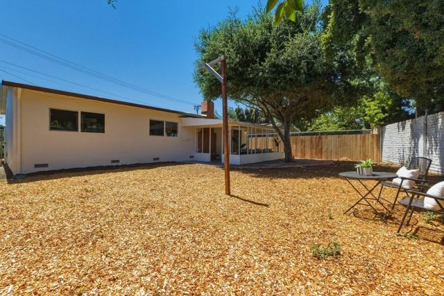 1403 Kavanaugh Drive, East Palo Alto, CA 94303