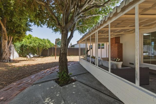 1403 Kavanaugh Drive, East Palo Alto, CA 94303