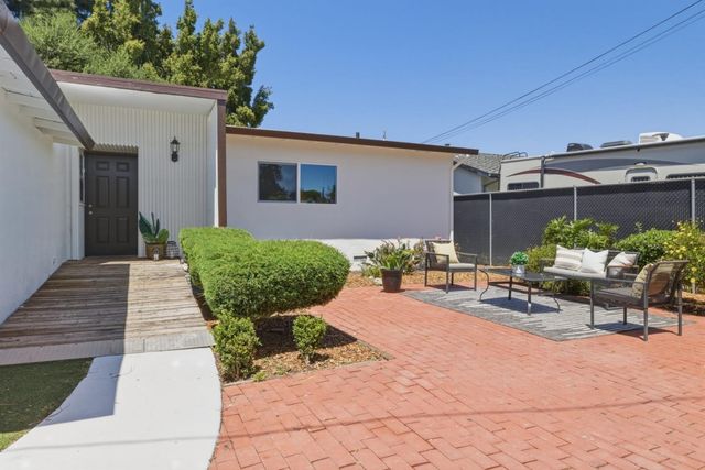 1403 Kavanaugh Drive, East Palo Alto, CA 94303