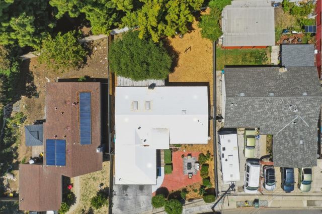 1403 Kavanaugh Drive, East Palo Alto, CA 94303