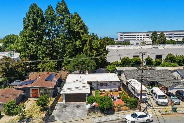 1403 Kavanaugh Drive, East Palo Alto, CA 94303