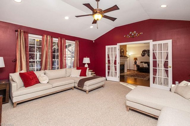 3101 Lodge Drive, Jamestown, NC 27282