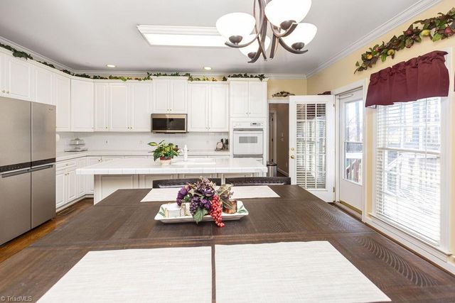 3101 Lodge Drive, Jamestown, NC 27282