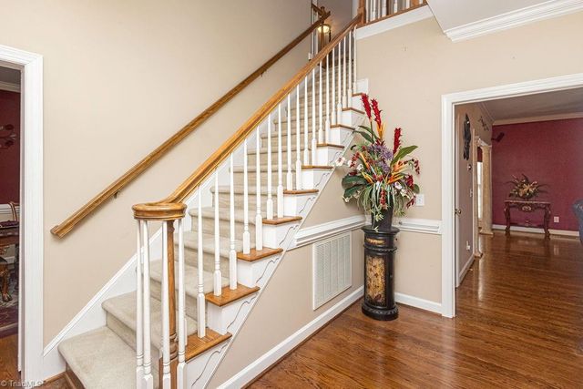 3101 Lodge Drive, Jamestown, NC 27282