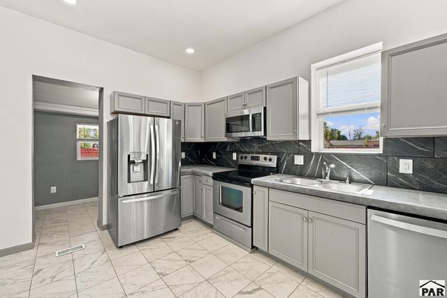 1044 Berkley Ave, Pueblo, CO 81004