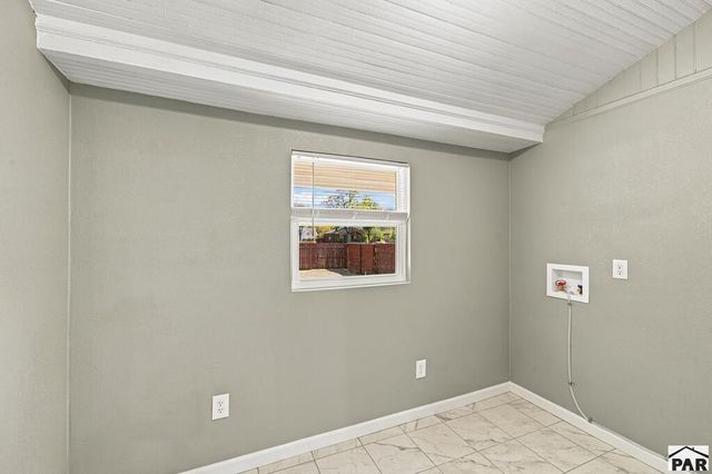 1044 Berkley Ave, Pueblo, CO 81004