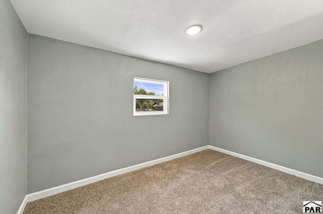 1044 Berkley Ave, Pueblo, CO 81004