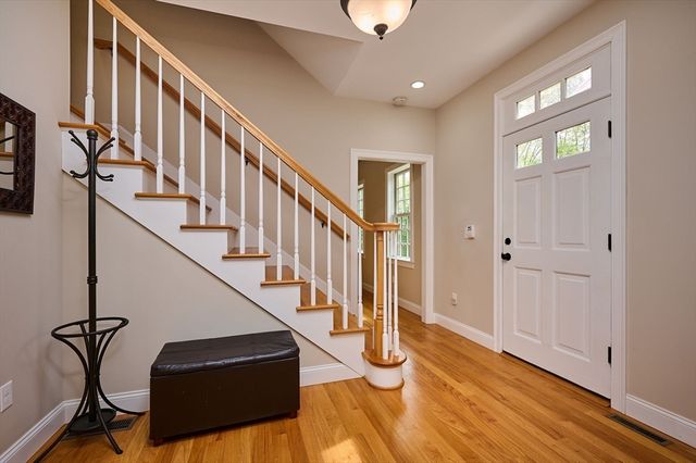 246 Hadley St, South Hadley, MA 01075