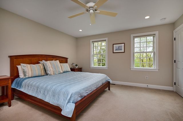 246 Hadley St, South Hadley, MA 01075