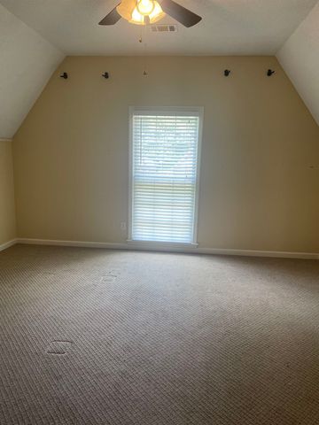 1947 MT BADON LN, Cordova, TN 38016