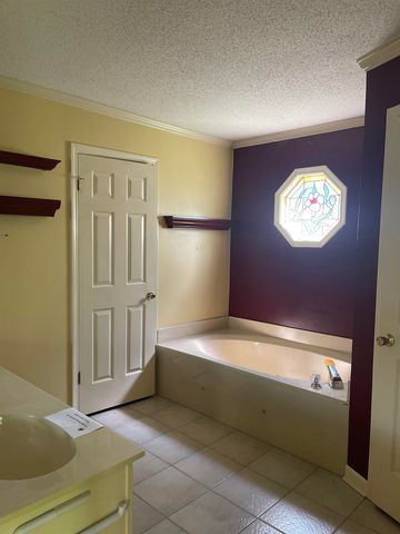 1947 MT BADON LN, Cordova, TN 38016