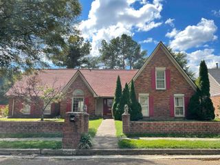 1947 MT BADON LN, Cordova, TN 38016