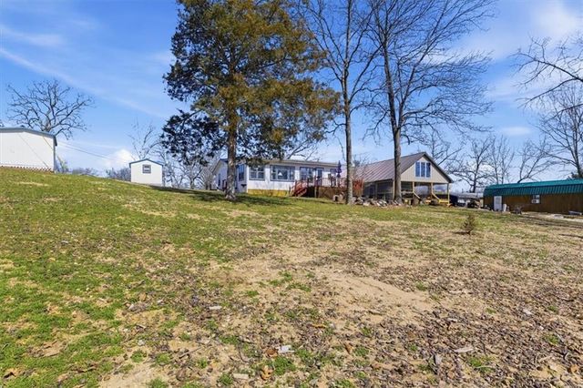 26106 Booth Street, Warsaw, MO 65355