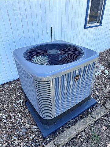 26106 Booth Street, Warsaw, MO 65355