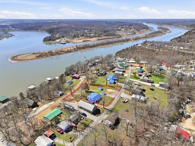 26106 Booth Street, Warsaw, MO 65355