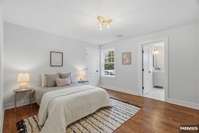 14 Marion Road, Montclair, NJ 07043