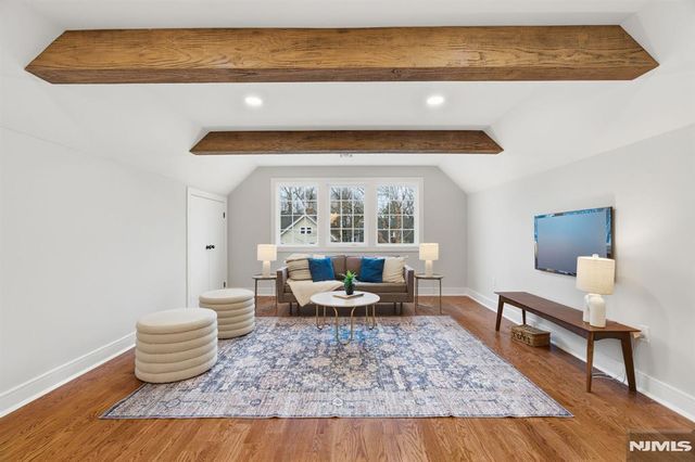 14 Marion Road, Montclair, NJ 07043