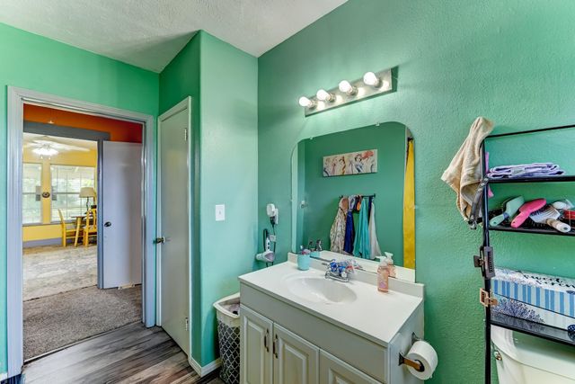 1104 Mabry Road, Baytown, TX 77520
