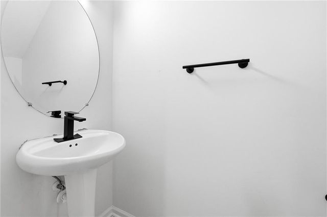 2330 Bigwood Trail, Atlanta, GA 30349