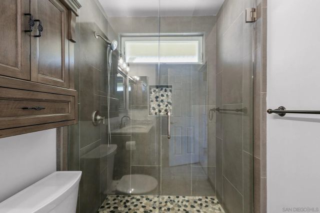 12651 Ridgeton, Lakeside, CA 92040