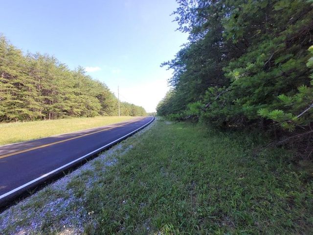 6 Grandview Bluff Rd, Spencer, TN 38585